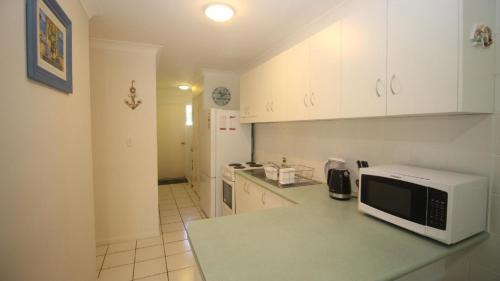 Arcadia House | Unit 5 Beachcomber, Arcadia