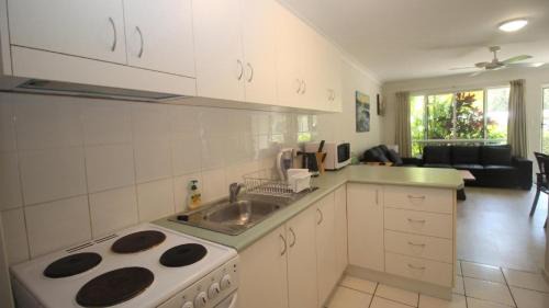Arcadia House | Unit 5 Beachcomber, Arcadia
