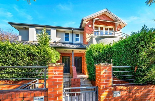 Chatswood Apartment | Urban Chic Chatswood 3BR Apartment