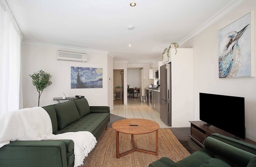 Kings Cross Apartment | Urban Oasis 2BR with Huge Deck & Secure Parking