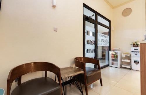 Samarinda Hotel | Urbanview Hotel Syariah Anelia Samarinda by RedDoorz
