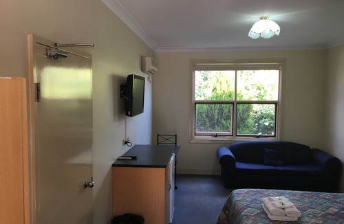 Tanunda Hotel | Valley Hotel