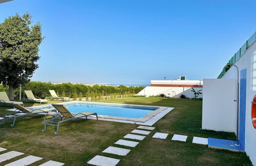 Patio Villa | Vila Noélia