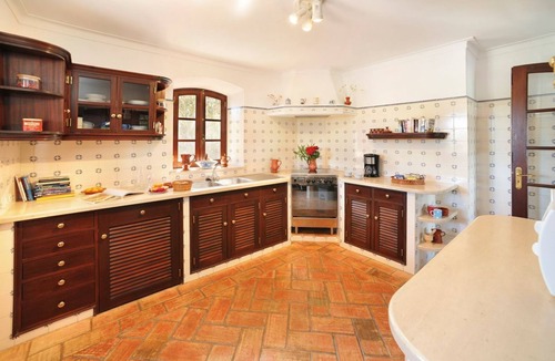 Caramujeira Villa | Villa Andressa - Three Bedroom Villa, Sleeps 6