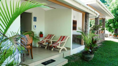 La Passe House | Villa Antonia