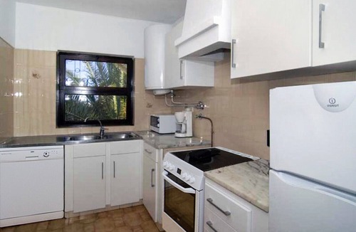 Praia da Luz House | Villa Beatriz, private pool, walking to beach
