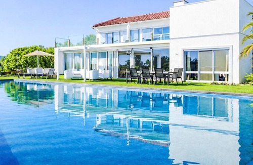 Estoi Villa | Villa Casa do Lago by Interhome