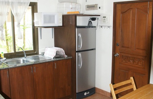 Na Chom Thian House | Villa Chomphoo, spacious vacation home with private pool in a well-kept residential complex