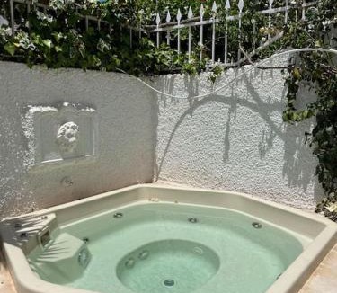 Vila Real Santo Antonio House | Villa com 5 Quartos a 5 min praia e do Centro