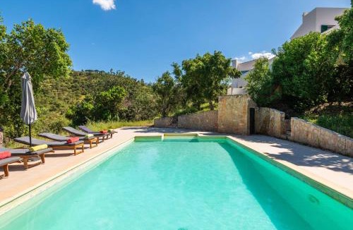 Corte Vidreiro Villa | Villa Eiras Altas by Portucasa