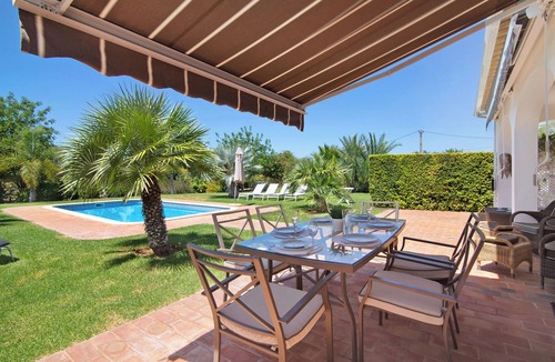 Vale Formoso Villa | Villa 'Formosa' with Private Pool, Wi-Fi and Air Conditioning