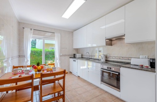 Pera House | Villa in Barrocal by Interhome