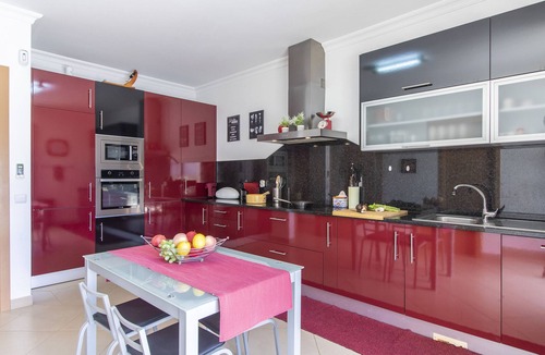 Vale Formoso Ski Chalet | Villa Maya | 3 Bedrooms | Modern | Almancil