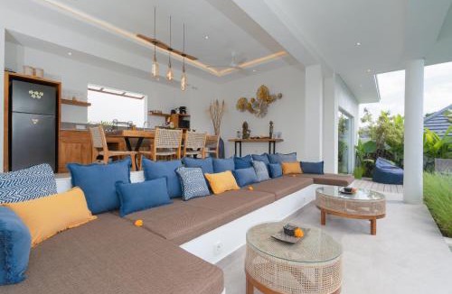 Beraban Villa | Villa Palikua - Luxury 2BR in Nyanyi Beach next to Luna Beach Club