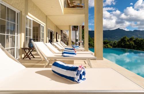 Glacis Hotel | Villa Panoramic Seaview