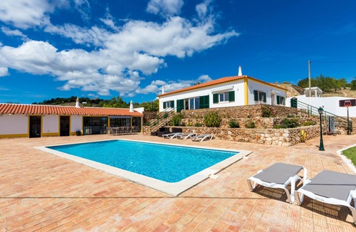 Tunes Villa | Villa Rita, a spacious 5 bedroom villa with private pool