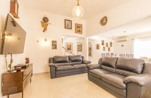 Estombar Villa | Villa Saudade
