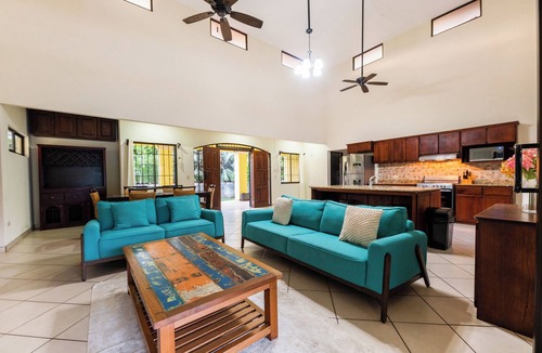 Esterillos Este Villa | Villa Tropical by Vacation Pura Vida