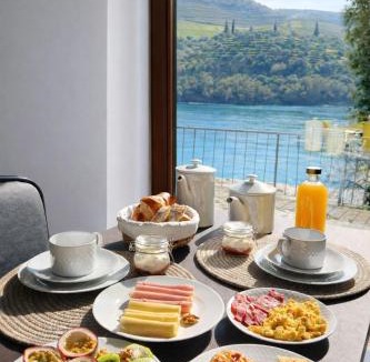Cotas Bed & Breakfast | Villa Tua