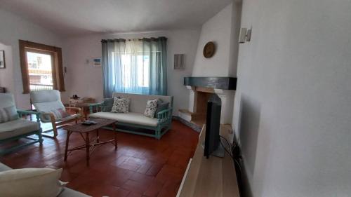 Areias de Sao Joao Villa | Villa UM