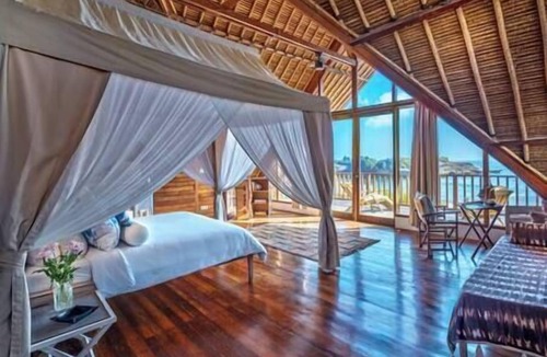 Mushroom Bay Villa | Villa Voyage | Private 5BR Oceanfront Villa Lembongan