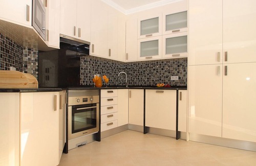 Gale Villa | Villa with heatable pool, gym and BBQ