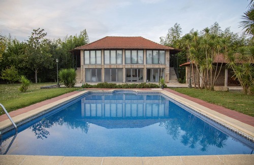 Portela House | Villa with pool near Braga