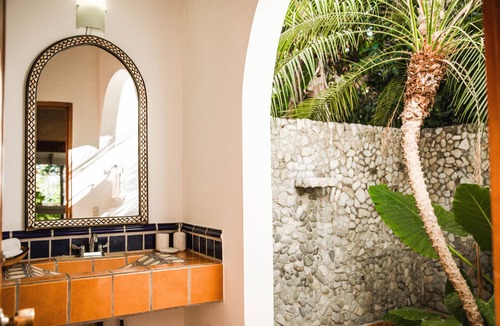 Playa Santa Teresa House | Villas Almendros – Charming Beachfront Bungalows – Villa Sur