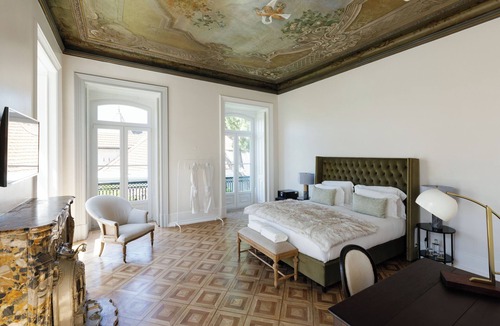 Lisbon Old Town Hotel | Viscount Master Suite in Palácio do Visconde - 2