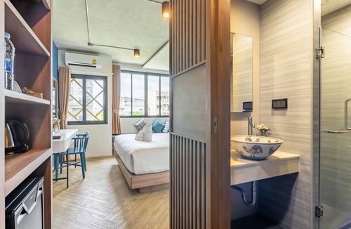 Bang Lamphu Lang Hotel | W Station