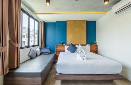 Bang Lamphu Lang Hotel | W Station