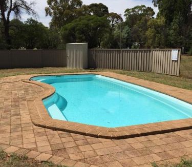 Coonabarabran Hotel | Wagon Wheel Motel & Units