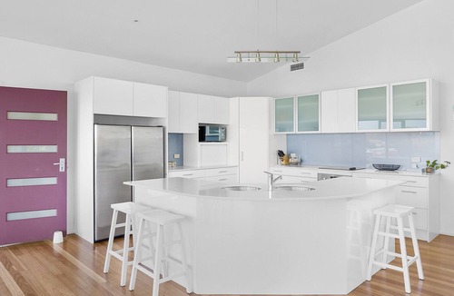 Salamander Bay House | Wanda Point House - pure tranquillity and walk to beach