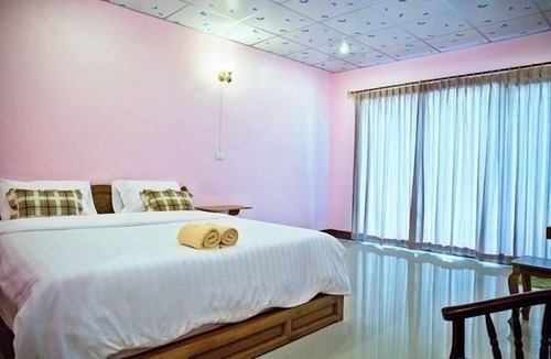 Amphawa Hotel | Warakorn Baansuan - Amphawa