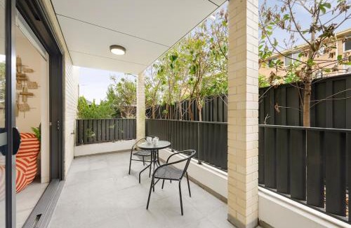 Marrickville Apartment | Warm Marrickville 2BR 5 Min Walk to Train