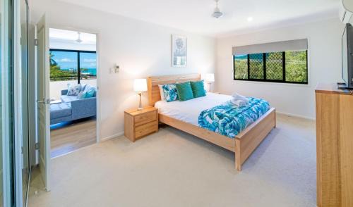 Airlie Beach House | Warren's Place on Airlie