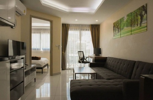Jomtien Condo | Water Park Premium Pool View Super Wi-Fi ★