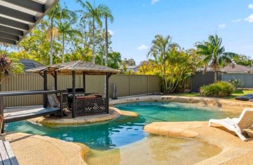 Lake Munmorah Villa | Waterfront Oasis Lakefront Villa with Pool and Sauna