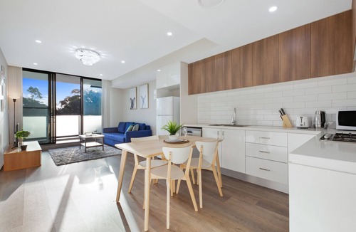 Wentworthville Apartment | Wentworthville 2 Bedrooms 2 Bathrooms with Free Parking by KozyGuru