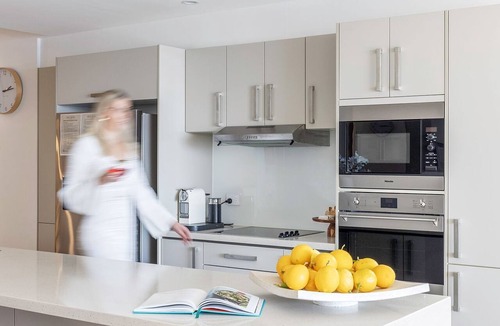 Yamba Apartment | White Sails 3 - Views over Convent Beach - Holiday Yamba