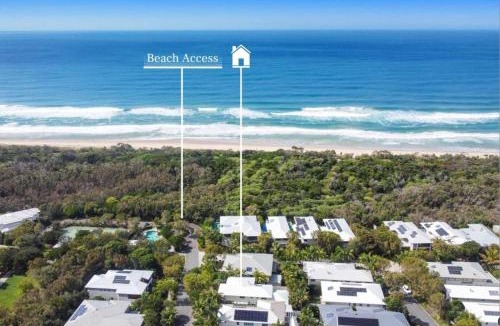 Yaroomba House | Whitehaven - 100m to Beach, Private Pool