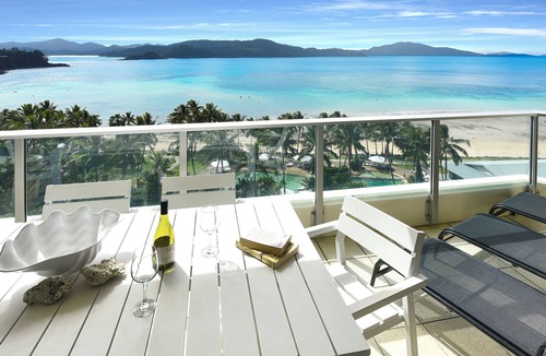 Hamilton Island Apartment | Whitsunday Apartment West 802
