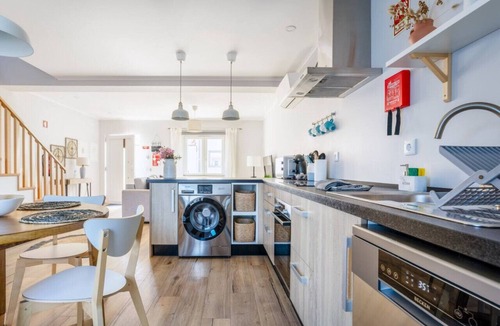 Odeceixe Apartment | Windmill Escape - Areia Townhouse by Lisbeyond