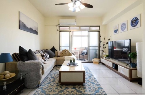 Ban Mai Apartment | World Trade Center Station