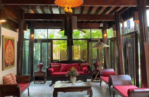 Nimman Resort | Yantarasri Resort