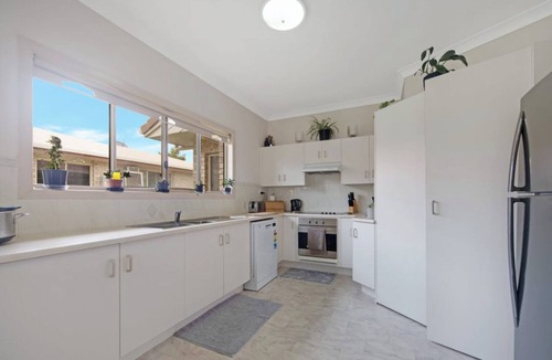 Yeppoon House | Your Pet Friendly Home Away From Home In Yeppoon | Sleeps 10