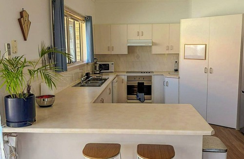 Yeppoon House | Your Pet Friendly Home Away From Home In Yeppoon | Sleeps 10