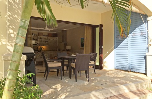 Mahe Island Condo | ZAVOKA, Eden Island: Private stair to the beach, quiet and peaceful, 2-4 guests