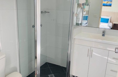 Batemans Bay Hotel | Zorba Motel