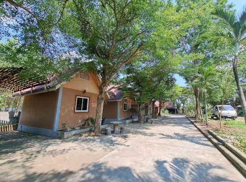 คันทรี รีสอร์ท